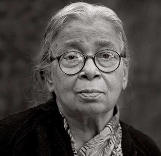 Mahasweta_Devi_(1926-2016).jpg